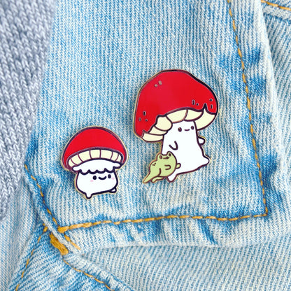 Mushroom and Froggy Friend Walking Enamel Pin